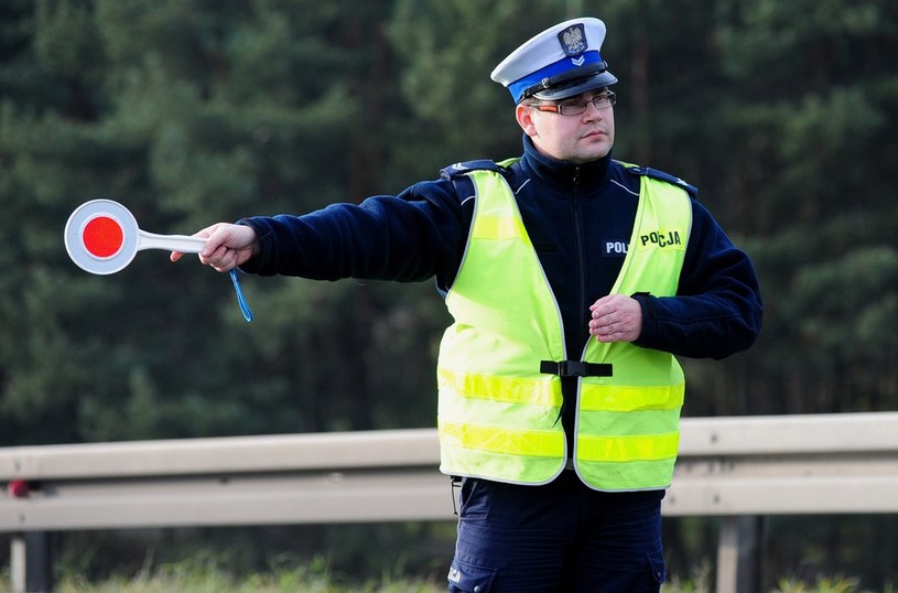 Od jutra surowsze kary dla kierowców /Paweł Skraba /Reporter