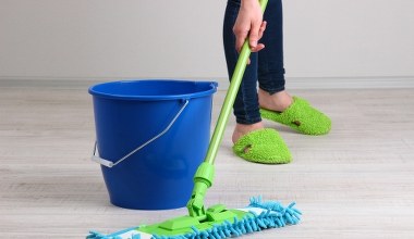 Od lat podłogę myje tylko tym. Sprawdza się na panele i płytki 