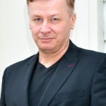 Olga Borys Od lat ukrywa swoje życie prywatne. Mało osób wie, że jego żona jest aktorką. Znacie ją z seriali