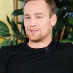 Od lat ukrywa swoje życie prywatne. Teraz wyszło na jaw, kim jest jego żona. To znana aktorka