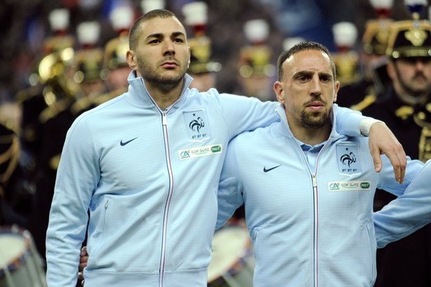 Od lewej: Karim Benzema i Franck Ribery /YOAN VALAT  /PAP/EPA