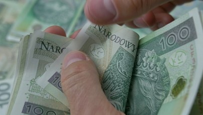 Od lutego nawet 1000 zł dodatku do pensji. Pracodawca musi zapłacić