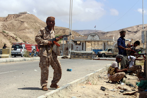 Od marca ubiegego roku zginęło w Jemenie ok. 6,3 tysiąca osób /AFP