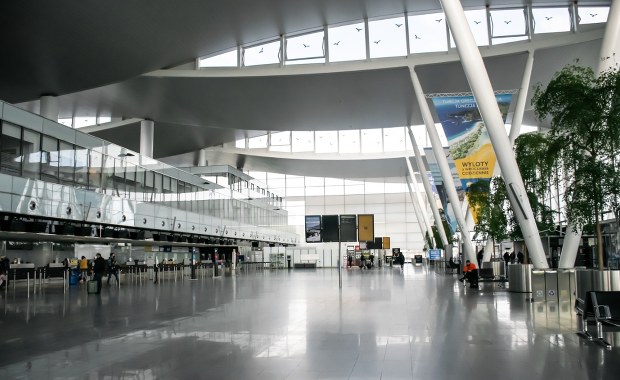 Od niedzieli całkowicie zamykają ważne lotnisko w Polsce 