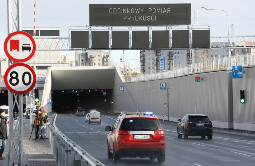 Od otwarcia tunelu nie doszło w nim do żadnego wypadku / 	Jakub Kamiński    /East News