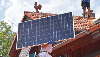 Od paneli do baterii. Jak magazynować energię z fotowoltaiki?