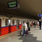 Od piątku warszawskie metro będzie kursować na całej linii