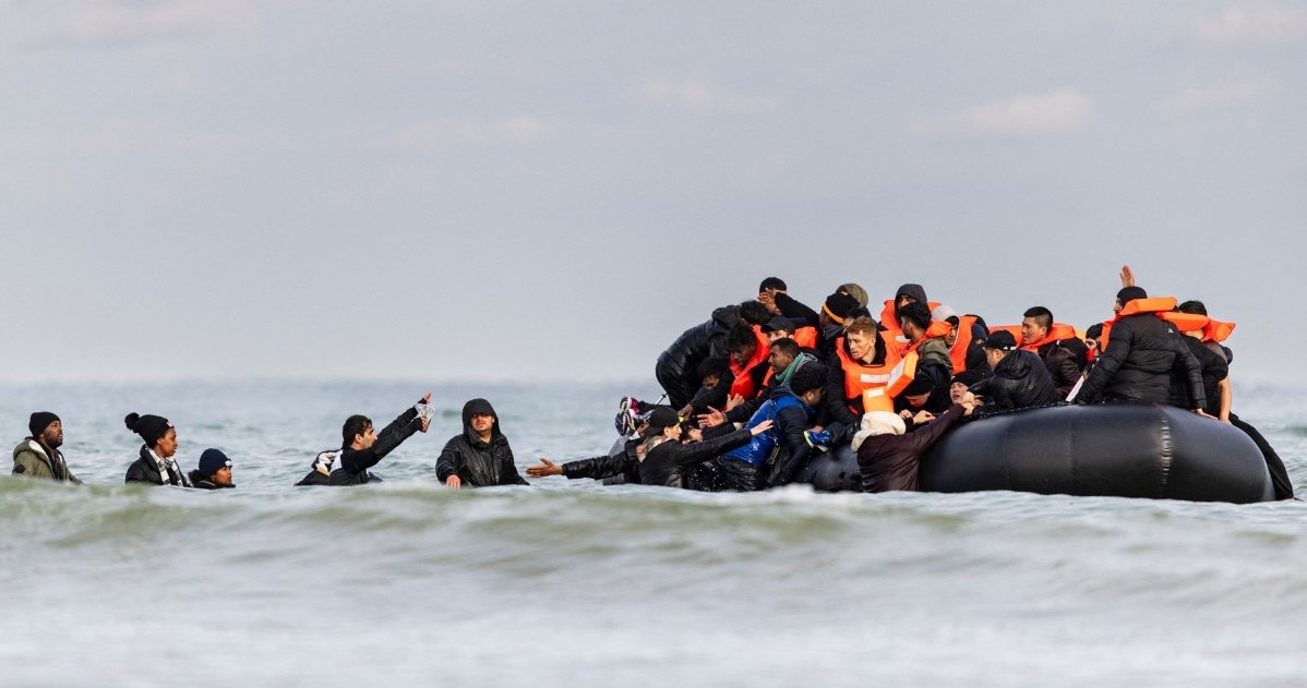 Od początku roku na Baleary przybyło 260 łodzi transportujących prawie 4900 nielegalnych imigrantów /SAMEER AL-DOUMY (zdj. ilustracyjne) /AFP