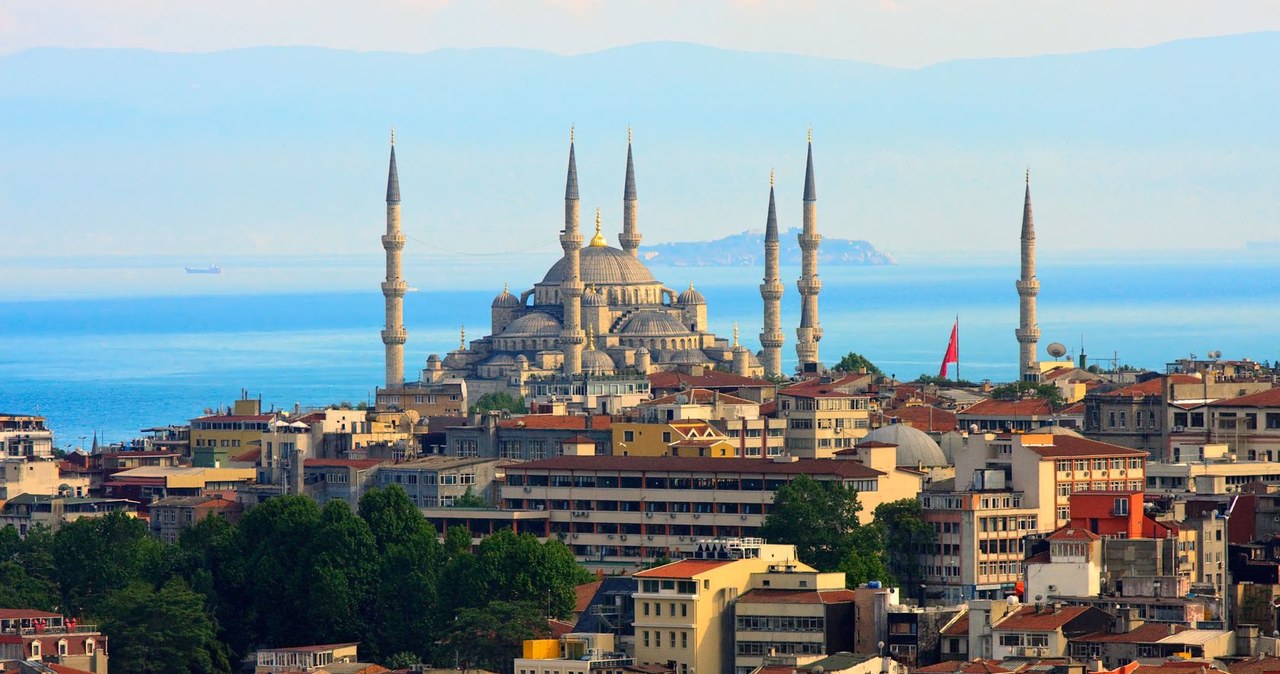 Od połowy stycznia trzeba będzie płacić za wstęp do meczetu Hagia Sophia /123RF/PICSEL