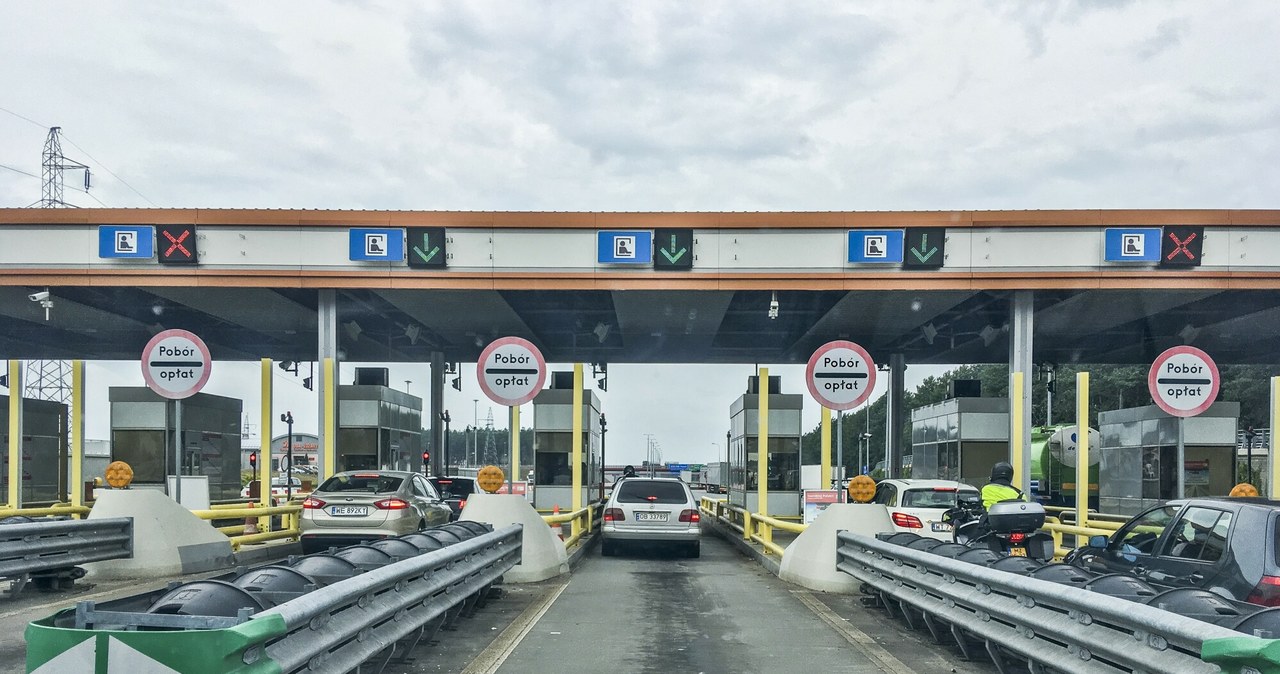 Od poniedziałku przejazd autostradą A2 będzie kosztował więcej /Piotr Kamionka /Reporter