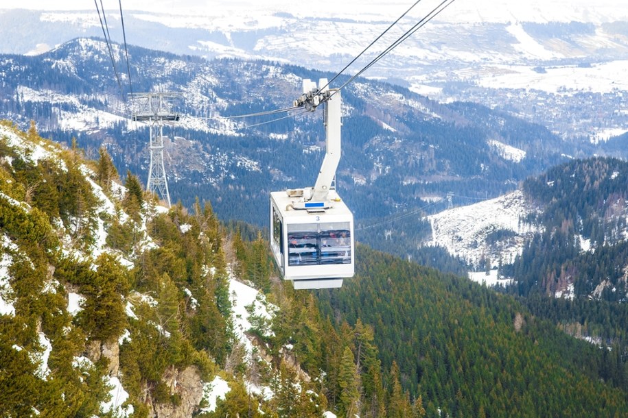 Od sobory znowu będzie można wjechać kolejką na Kasprowy Wierch /Shutterstock