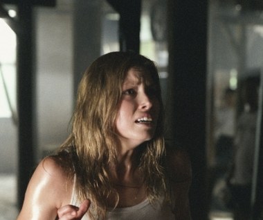 Od tego czasu Biel koncentrowała się na filmach, lawirując między różnymi gatunkami. W jej filmografii znajdują się takie tytuły, jak "Złoto Uleego" (1997), "Letnia przygoda" (2001), "Teksańska masakra piłą mechaniczną" (na zdjęciu, 2003), "Blade: Mroczna Trójca" (2004) czy "Elizabethtown" (2005).