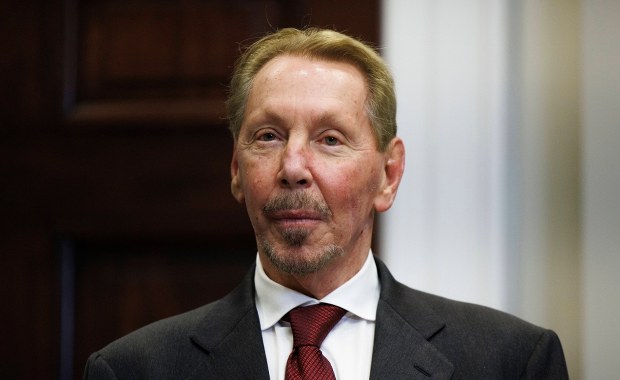 Od współpracy z CIA do fortuny. To on zdetronizował Elona Muska