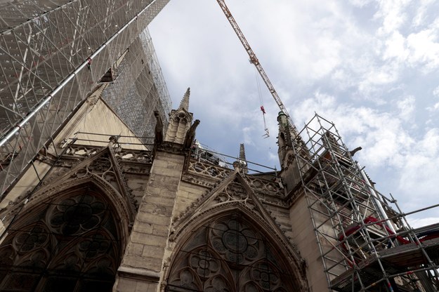 Odbudowa Notre Dame /	GEOFFROY VAN DER HASSELT / POOL /PAP/EPA