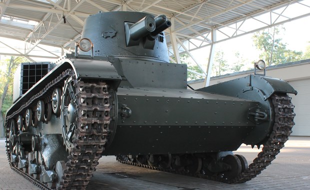 Odbudowany czołg Vickers E stanął w Muzeum Broni Pancernej w Poznaniu. Powstał jeszcze przed wojną.