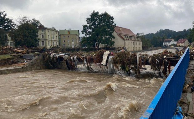 Odbudujmyladek.pl - specjalna strona, która niesie pomoc poszkodowanym z Lądka-Zdroju