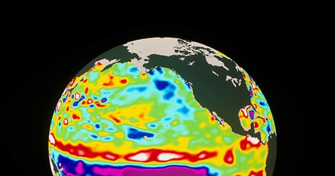 Odczyty satelitarne z 1998, na których widać siłę i zasięg El Nino /Science Photo Library/EAST NEWS /East News