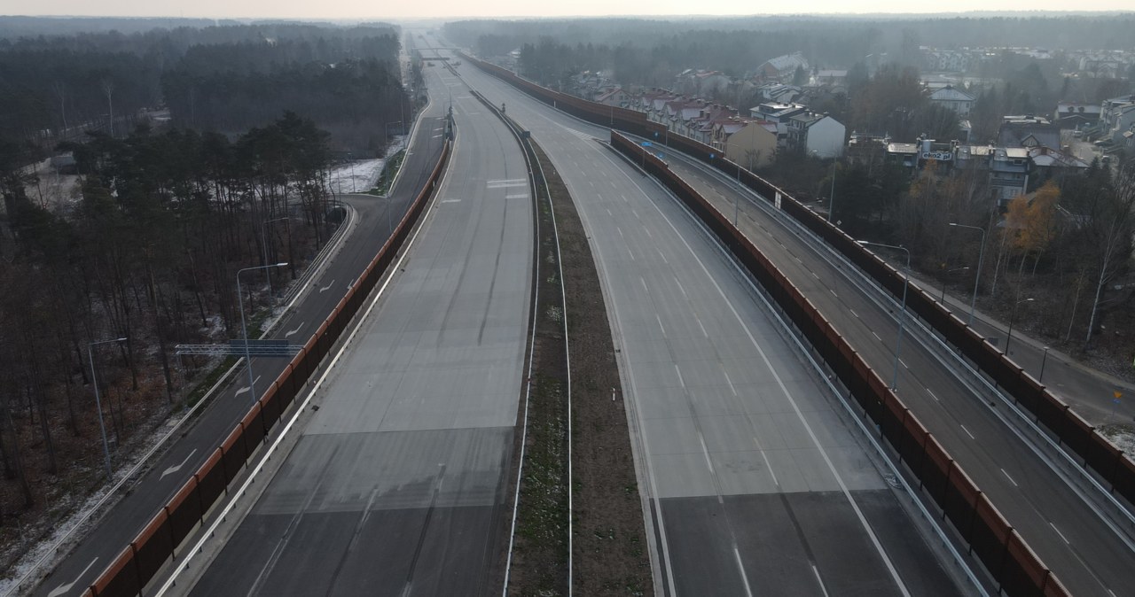 Oddanie głównej trasy S17 do użytku nie oznacza, że prace zostały ukończone. /GDDKiA /GDDKiA