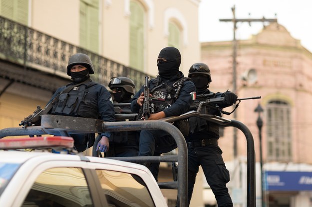 Oddziały specjalne policji na ulicach Matamoros /Shutterstock