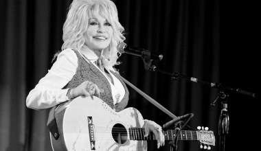 Odeszła Dolly Parton. Nauka i medycyna straciły wielką opiekunkę