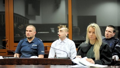 Odeszła od niego dziewczyna, z zemsty podpalił kamienicę. Dożywocie dla 20-letniego Macieja D.