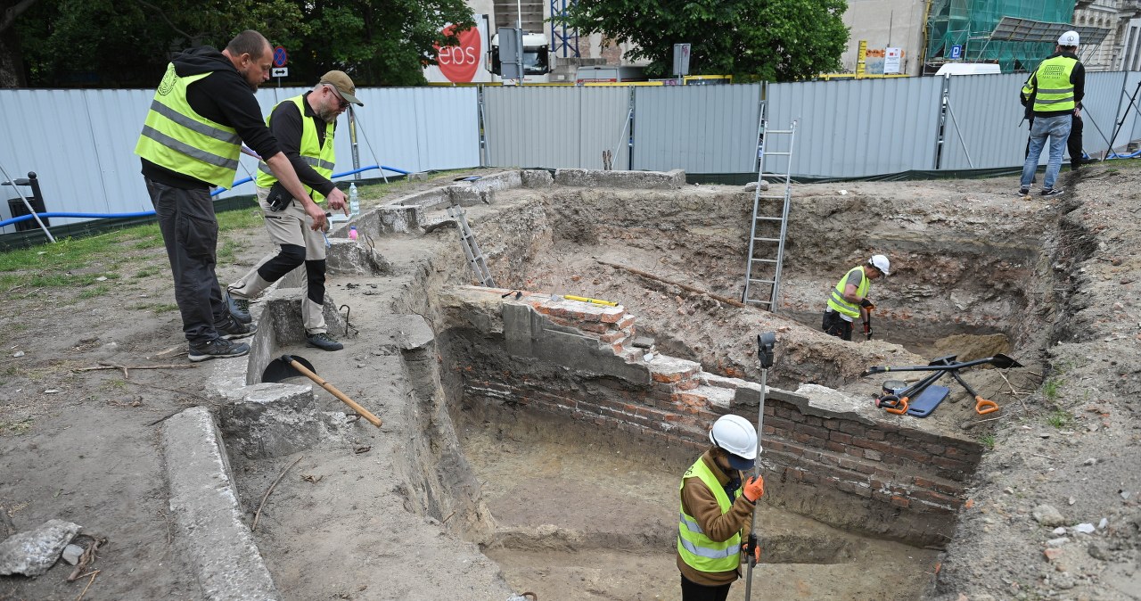 Odkrycie archeologów w Warszawie. Galeria