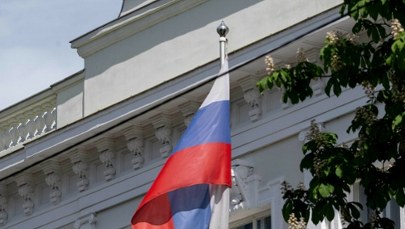 Odkrycie na terenie rosyjskiej ambasady. Trzech dyplomatów wydalonych