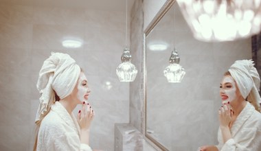 Odkryj domowy sposób na efekt mikrodermabrazji i uzyskaj gładką skórę jak po zabiegu