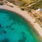 Odkryj raj na ziemi! Najczystsza plaża w Grecji zwycięzcą rankingu
