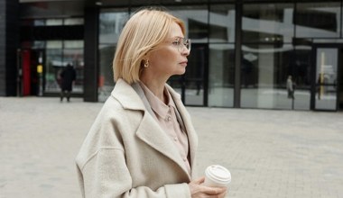 Odmień swój wizerunek po 40-tce. Odmłodzisz się i zakryjesz pierwszą siwiznę