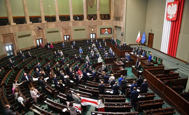 "Odmrażanie Sejmu". Kiedy wszyscy posłowie wrócą na salę obrad?