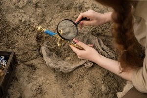 Odnaleziono unikalne złote artefakty należące do starożytnego wojownika