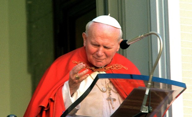Odnowią papieski śmigłowiec