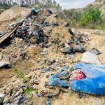 Odpady i materiały zakaźnie pod ziemią. Wśród zatrzymanych były burmistrz