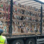 Odpady zamiast makulatury. "Śmierdząca" ciężarówka ze Szwecji