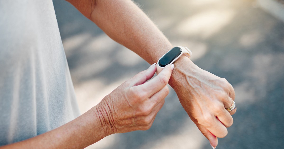 Odpowiedni wybór aktywności fizycznej sprawi, że dłużej utrzymasz postanowienie, by regularnie ćwiczyć /123RF/PICSEL