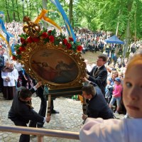 Odpust w Wejherowie - taniec feretronów