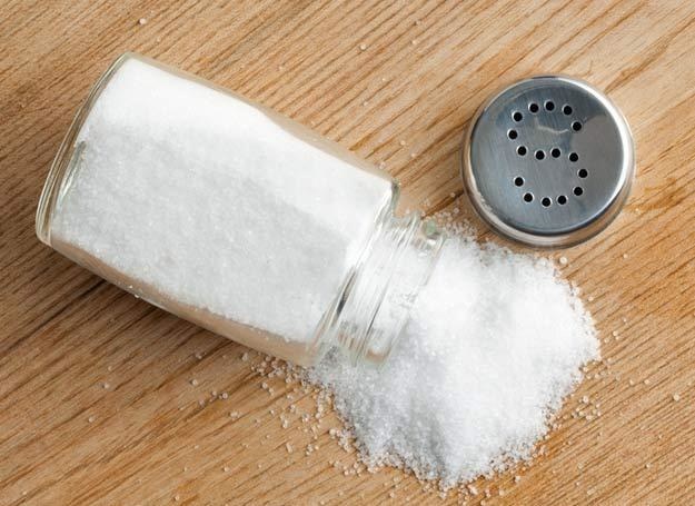 Odrobina soli  przy niskim ciśnieniu może zdziałać cuda /123RF/PICSEL