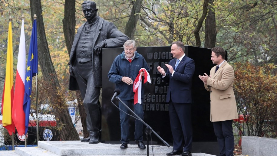 Odsłonięcie pomnika Wojciecha Korfantego / 	Tomasz Gzell    /PAP