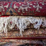 Odstaw odkurzacz. Przed świętami przetrzyj dywan tym, a będzie jak nowy