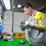 Odwiedził fabryki w Chinach. "Europa sama kręci sznur na własną szyję"