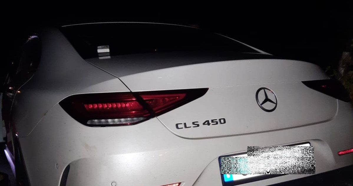 Odzyskany Mercedes CLS /Policja