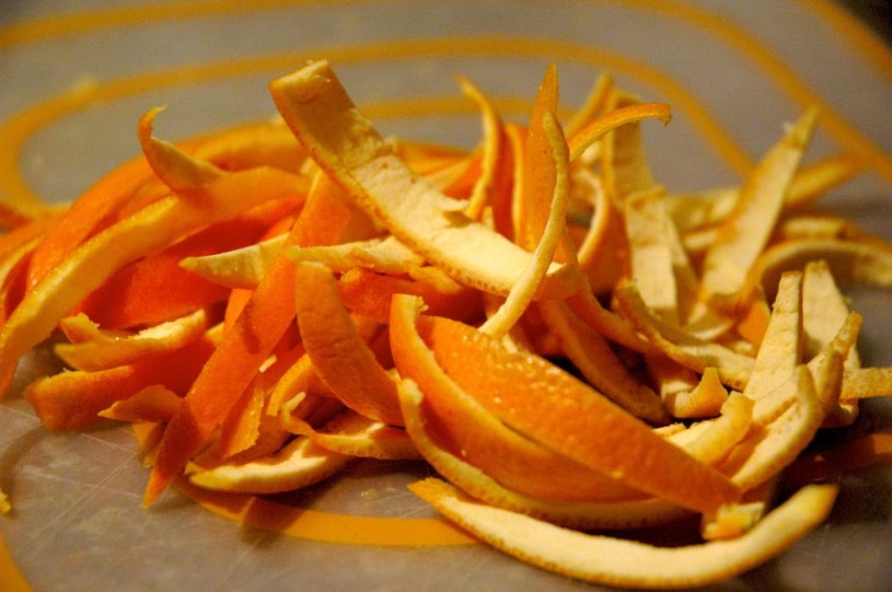 Odżywcze wartości skórki pomarańczy /© Photogenica