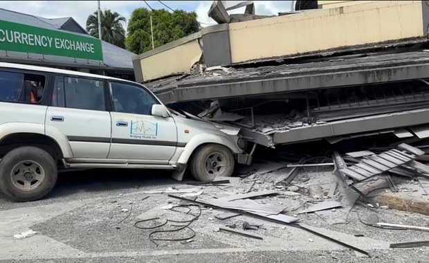 Ofiary śmiertelne i poważne szkody. Krajobraz po trzęsieniu ziemi w Vanuatu