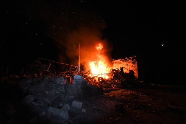 Ogień jaki miał powstać w Górskim Karabachu na skutek ataku Azerbejdżanu /DAVIT GHAHRAMANYAN / ARMENIAN FOREIGN MINISTRY  /PAP/EPA
