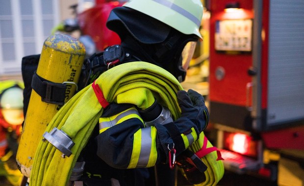 Ogień objął akcelerator cząstek. Pożar w ośrodku badań jądrowych w Darmstadt