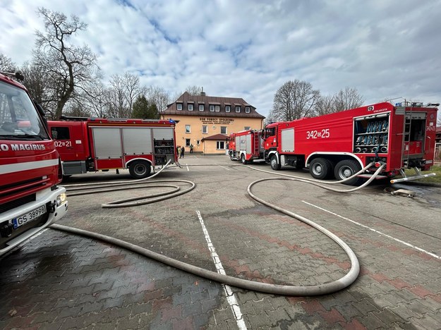 Ogień pojawił się w jednym z pokojów domu pomocy społecznej /KM PSP Słupsk /Państwowa Straż Pożarna