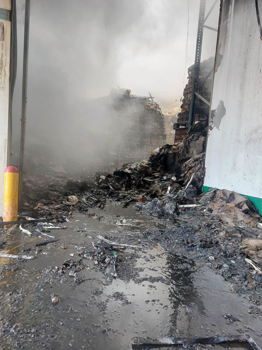 Ogień pojawił się w zakładzie produkującym żywność /OSP KSRG STARA GÓRA /