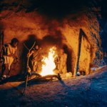 Ogień przyczynił się do ewolucji człowieka w zaskakujący sposób. Przydały się... oparzenia
