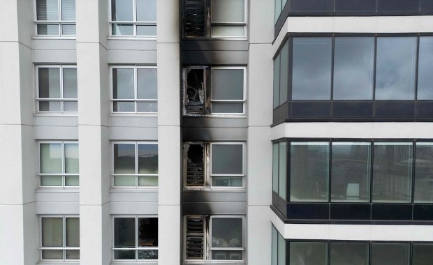 Ogień rozprzestrzeniał się błyskawicznie. Pożar wieżowca w Buenos Aires